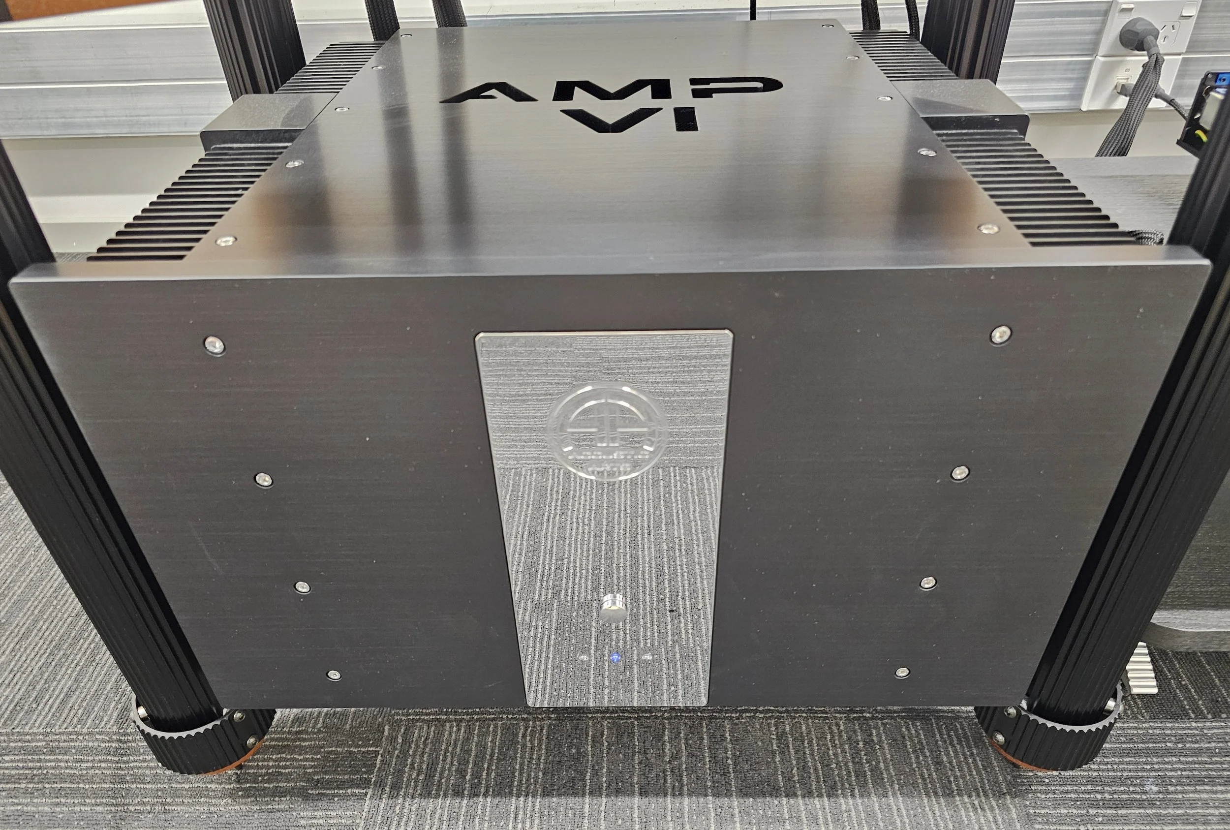 ACCUSTIC ARTS® AMP VI– Audiophile fully balanced, State of Art, Reference power amp - black