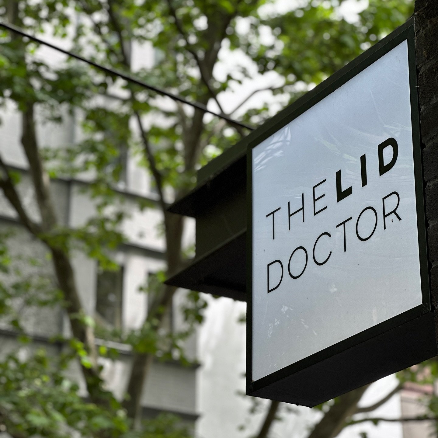 TLD PSA:

As the silly season quickly approaches, we want to remind you to please get your appointments booked to ensure you secure the days/times that work best for you to stay looking fresh!

During this busy period, we kindly ask that you do your 