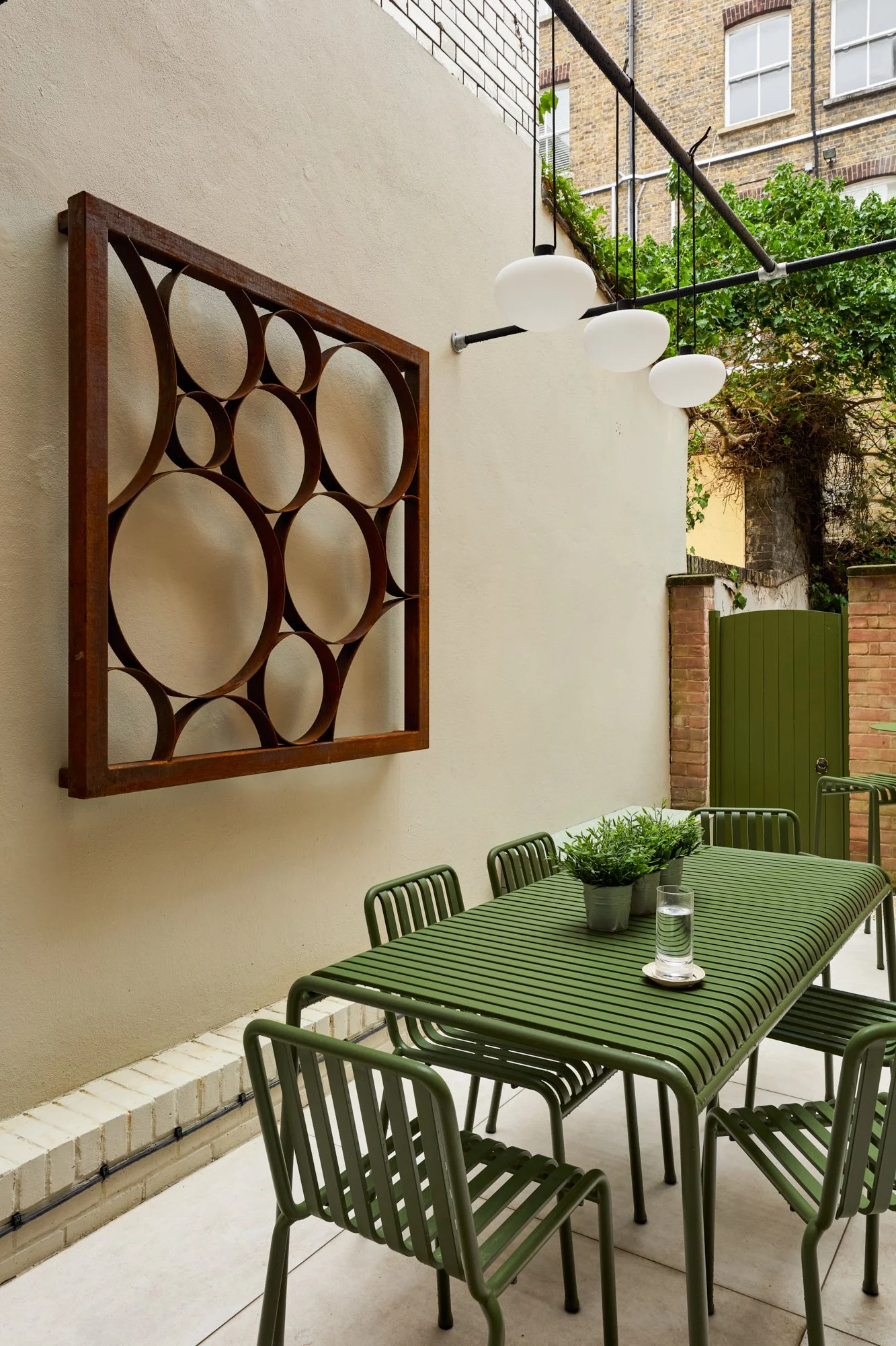 Alex Interiors - SW35896.jpg