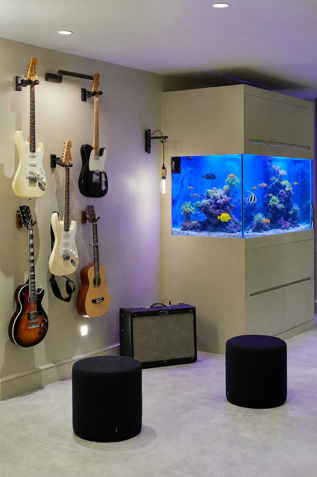 aquarium with fish.png