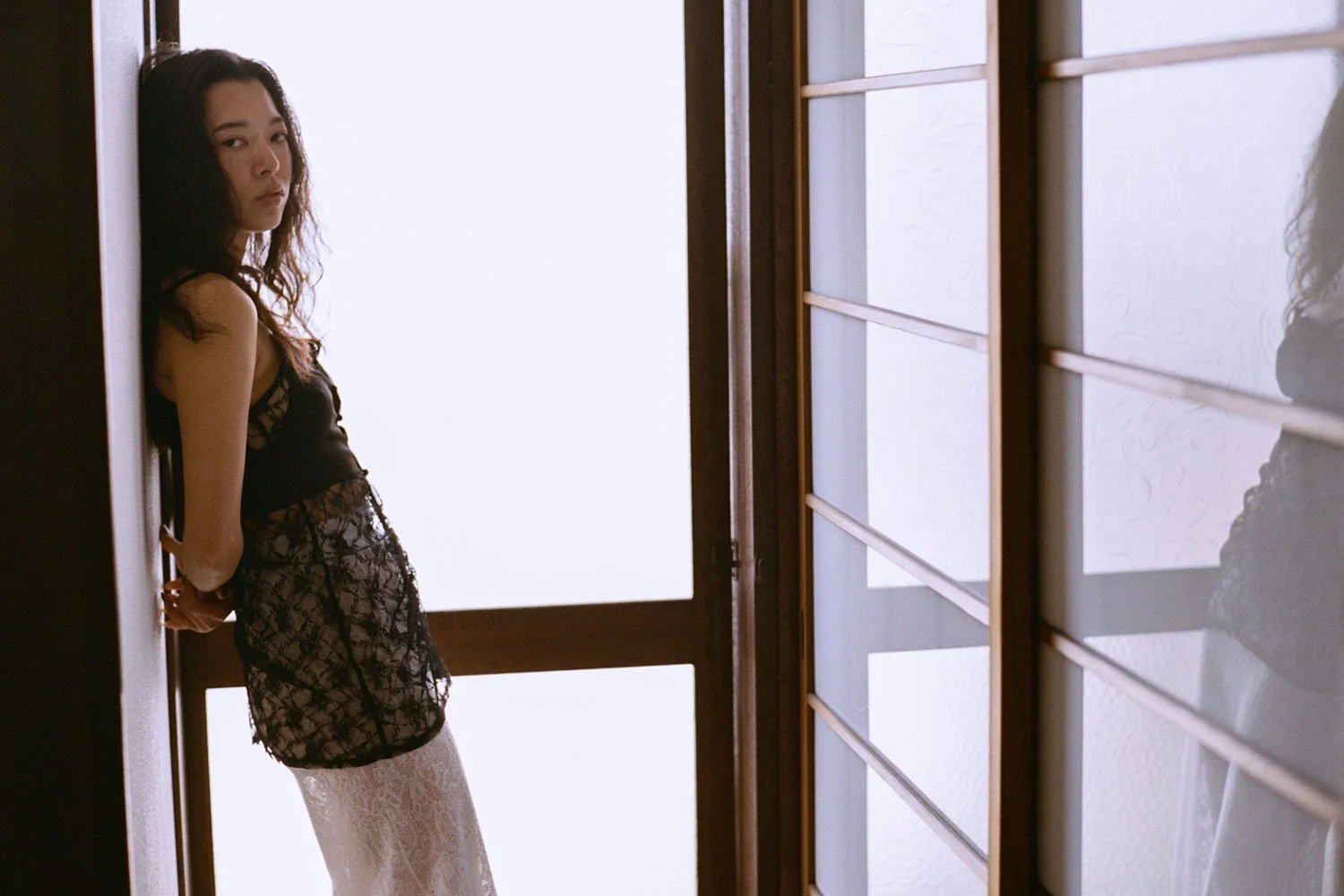Top AKIKOAOKI, Skirt KANAKO SAKAI