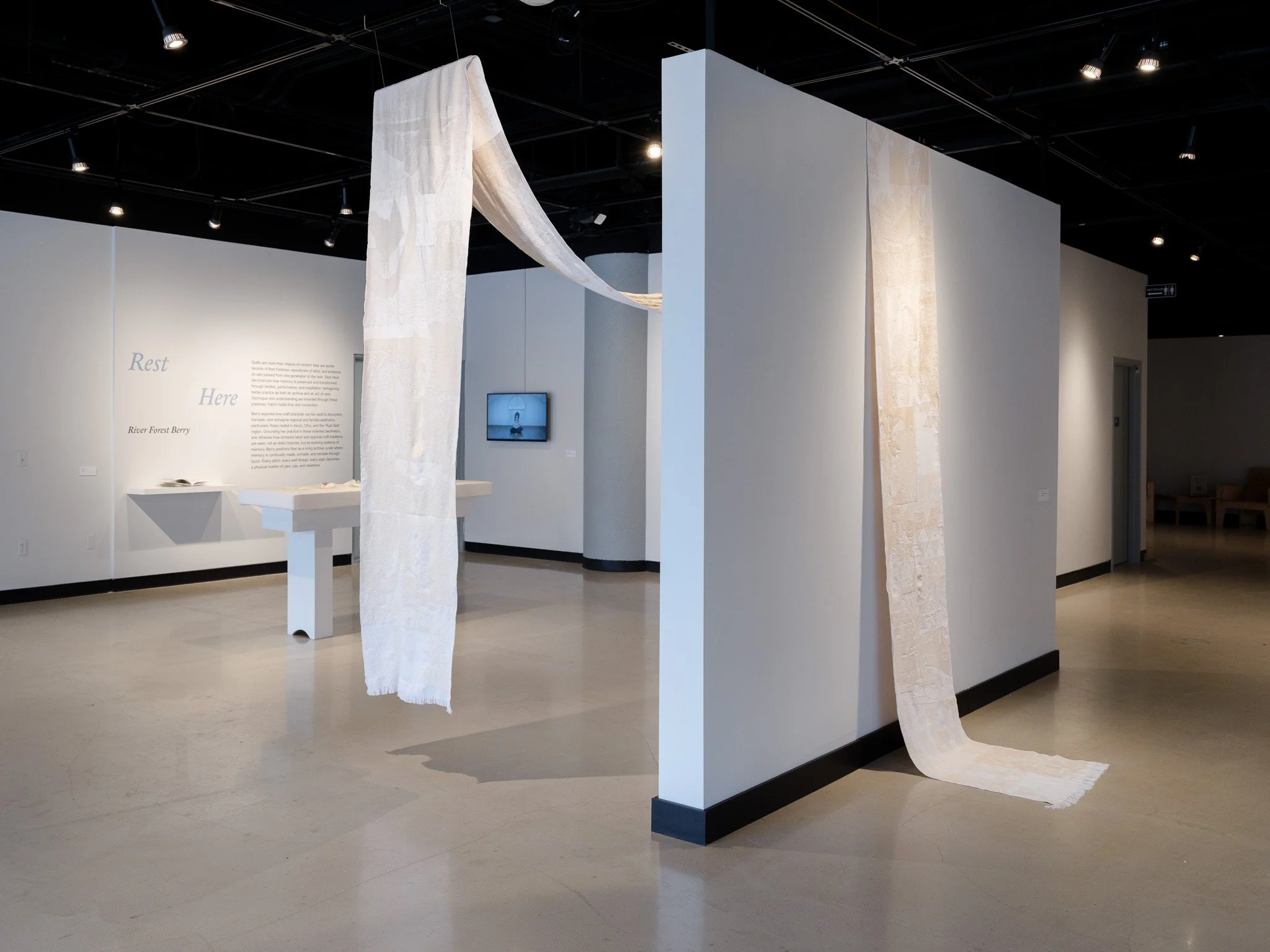 Rest Here akajie-58.jpg