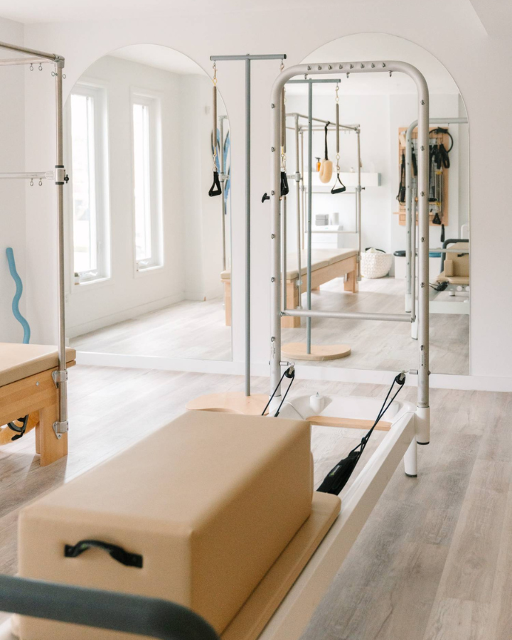PILATES-BY-STAV_portrait-studio.png