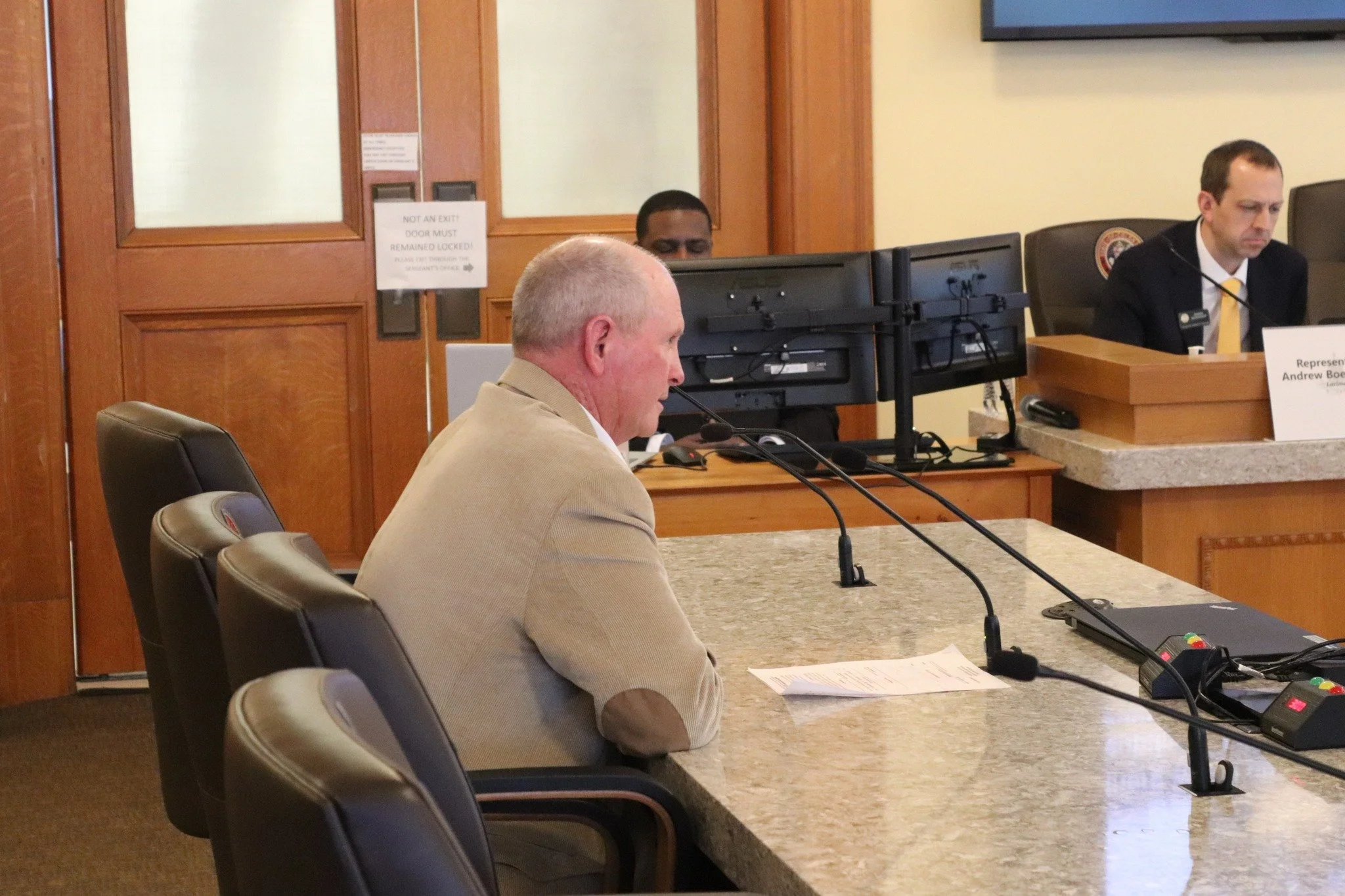 Today, Rep. @larrydonsuckla's bill was killed in committee. HB26-1086 would have removed the requirement that subdivisions maintain year-round access to a state highway. Had it passed, the bill would have strengthened private properties right to allo