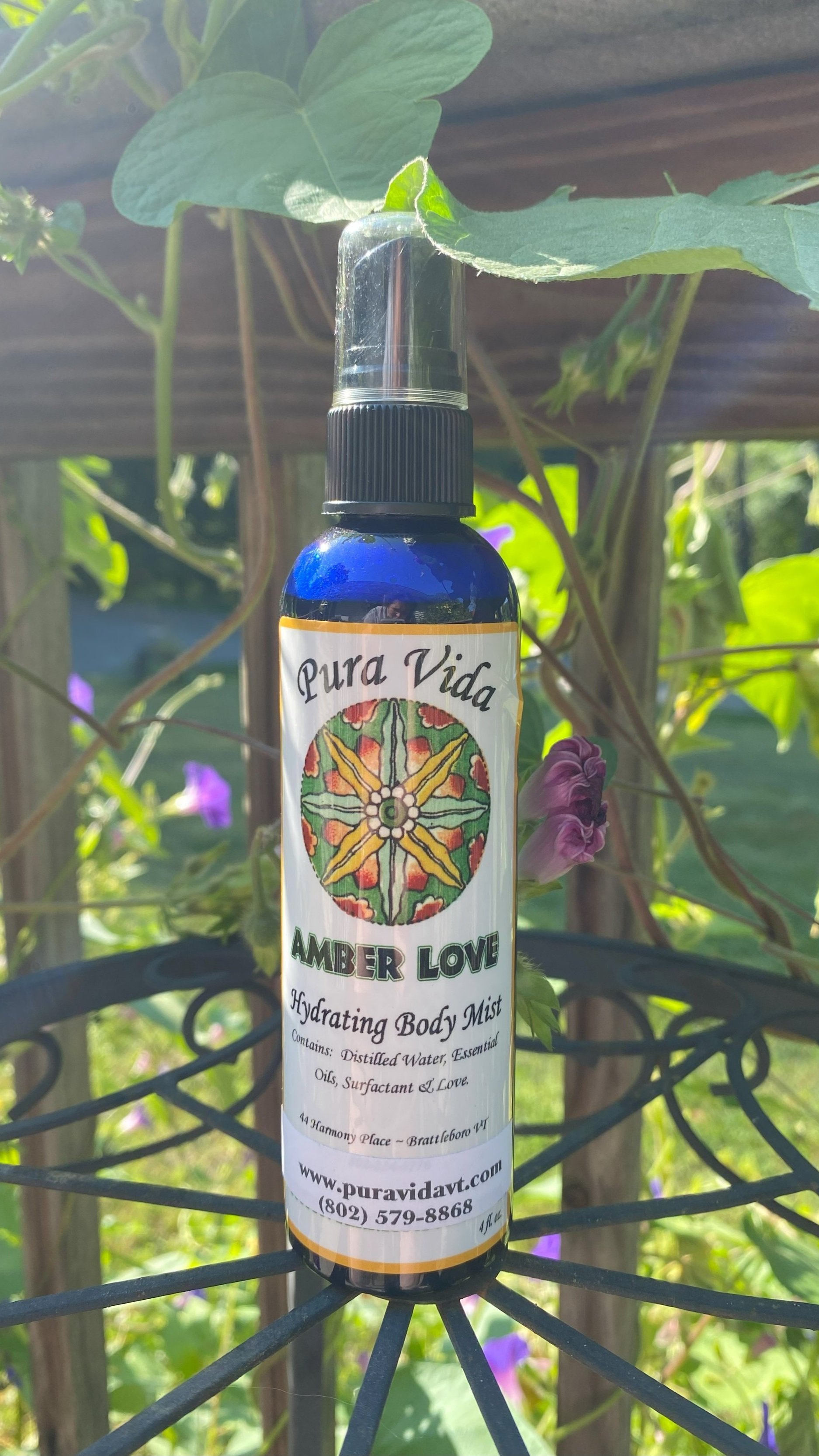 Pura Vida Amber Love Hydrating Body Mist