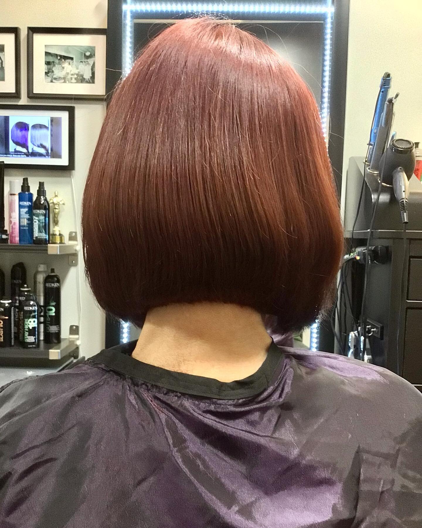 Sometimes it&rsquo;s all about the perfection of a perfect precision bob haircut 🏆👏🏼✂️ #theartistryofjustcin #redken #redkenready #redkenobsessed #ittakesapro #njhairstylist #njbesthair #njcolorist #americansalon #modernsalon #behindthechair #beau