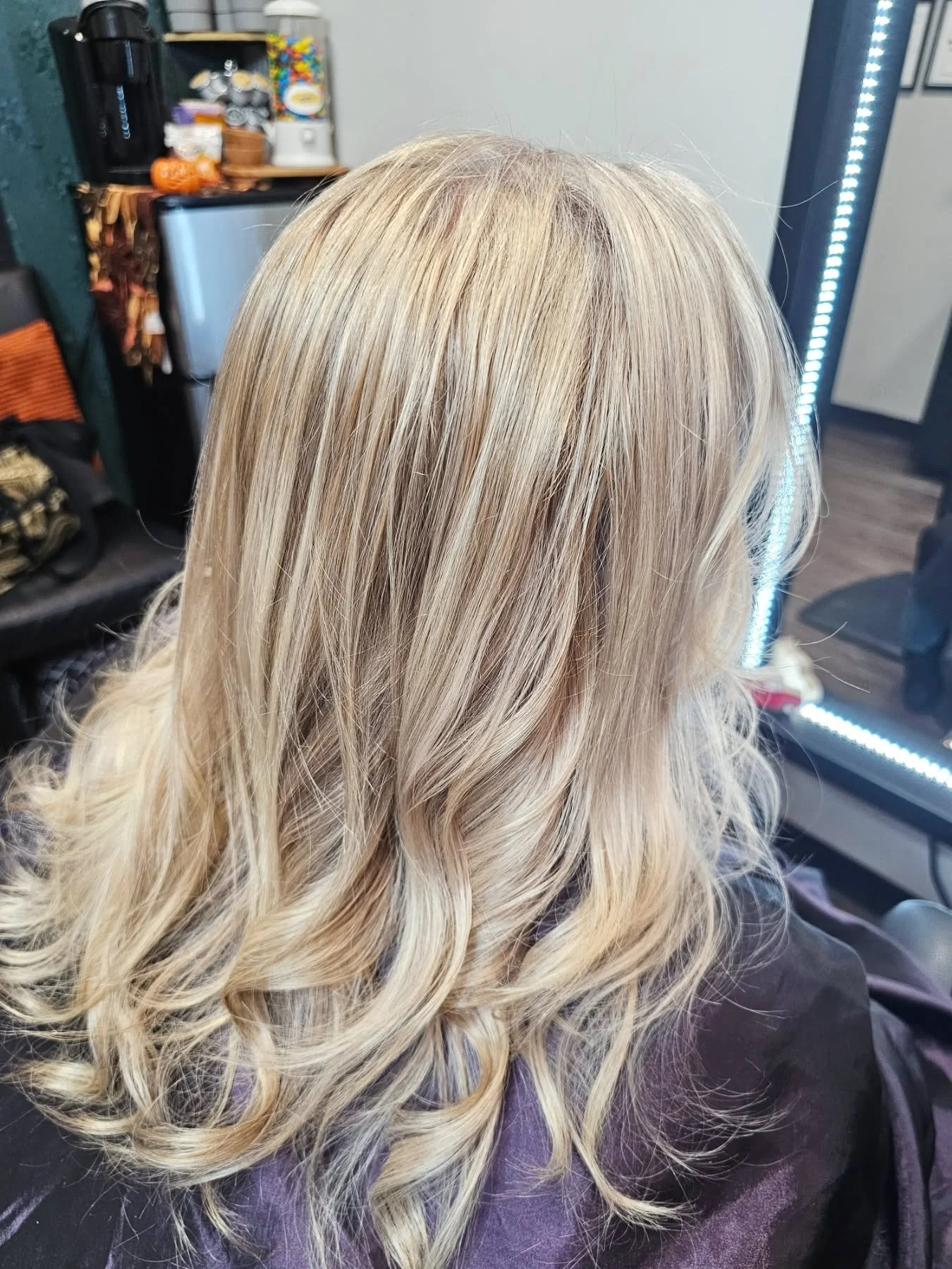 Blended blonde for Donna =a low maintenance gray blending blonde