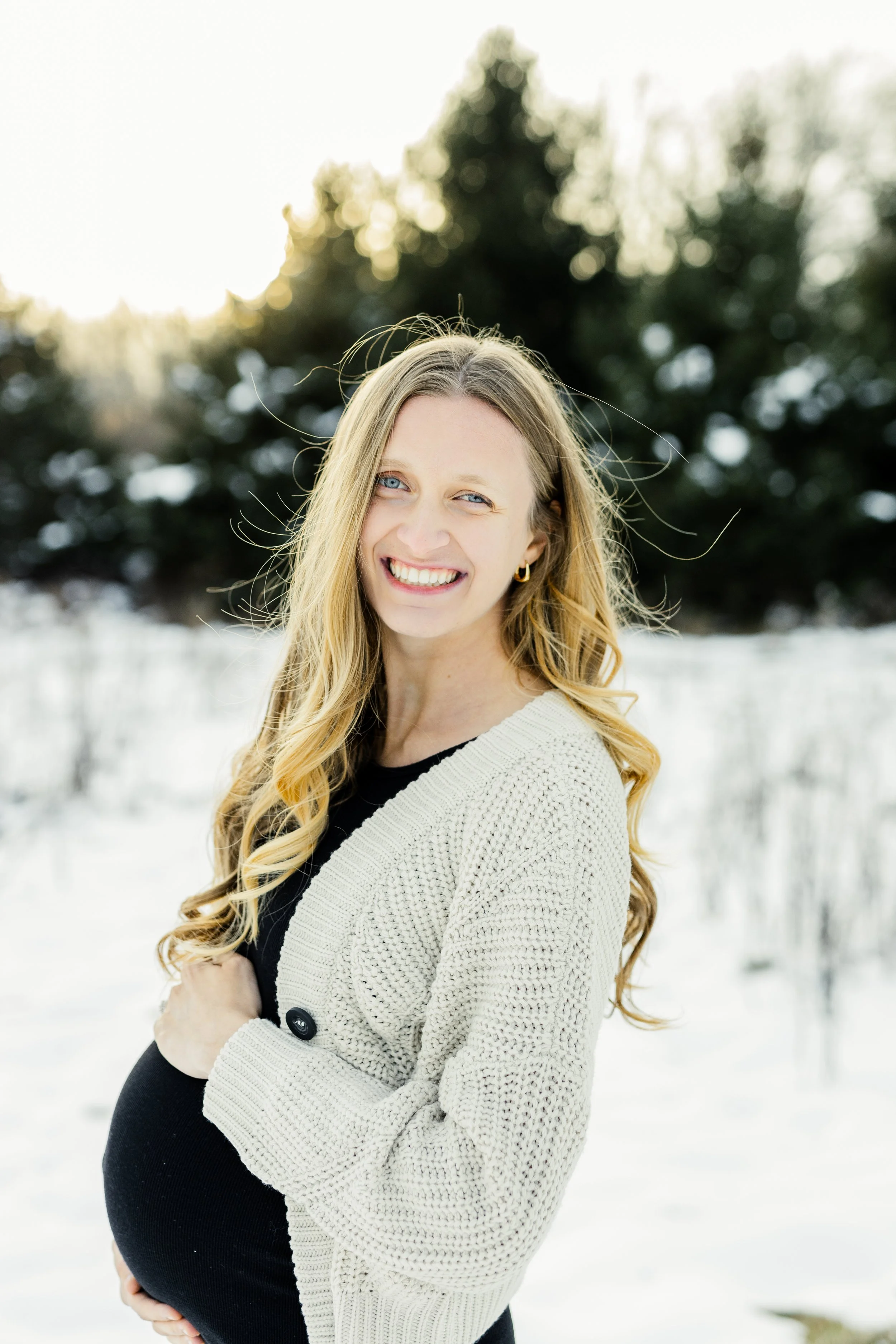 WhiteMaternity-84.jpg