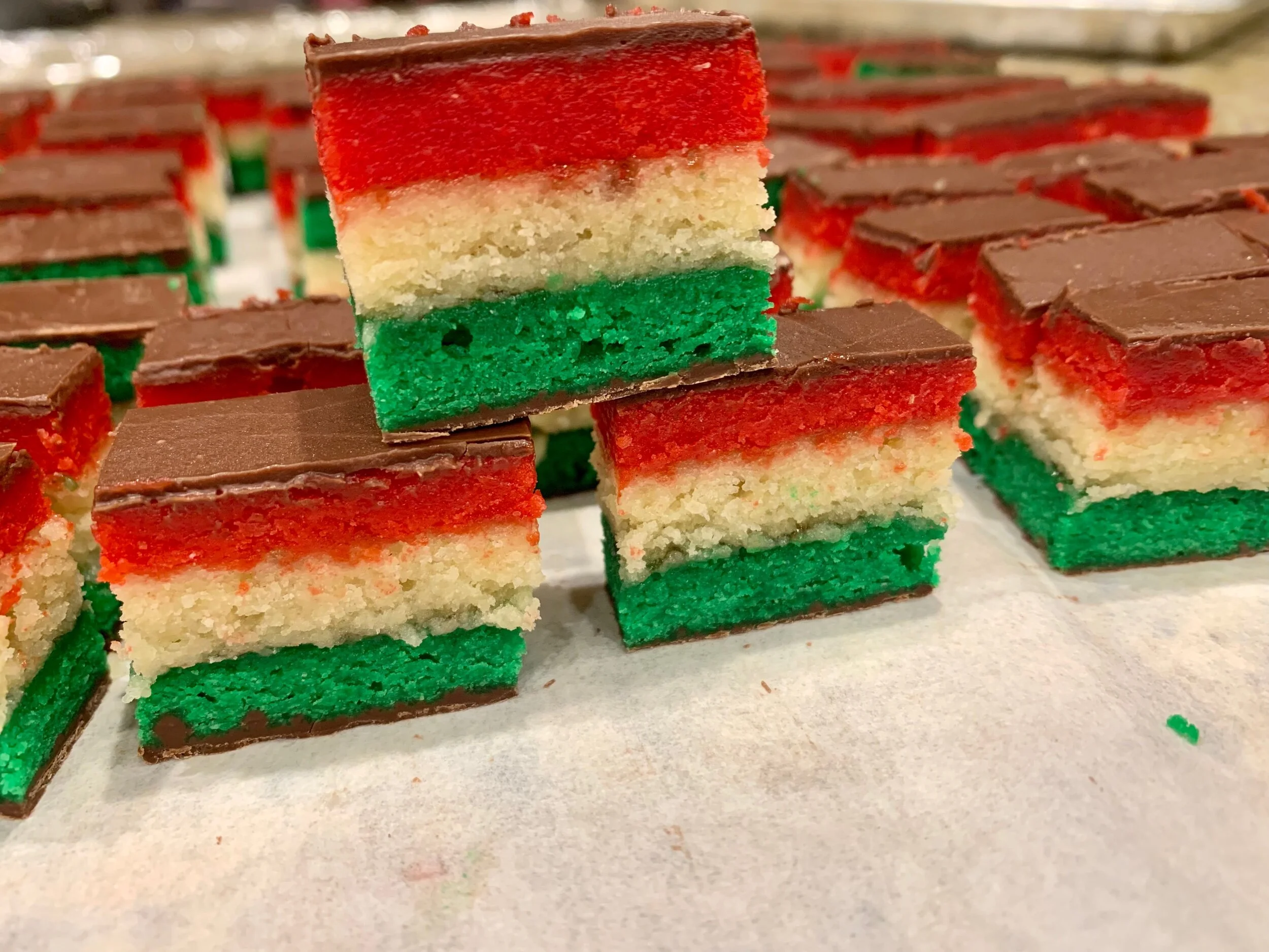 6C531070-D2E8-4D39-A45C-5284586EF6DF