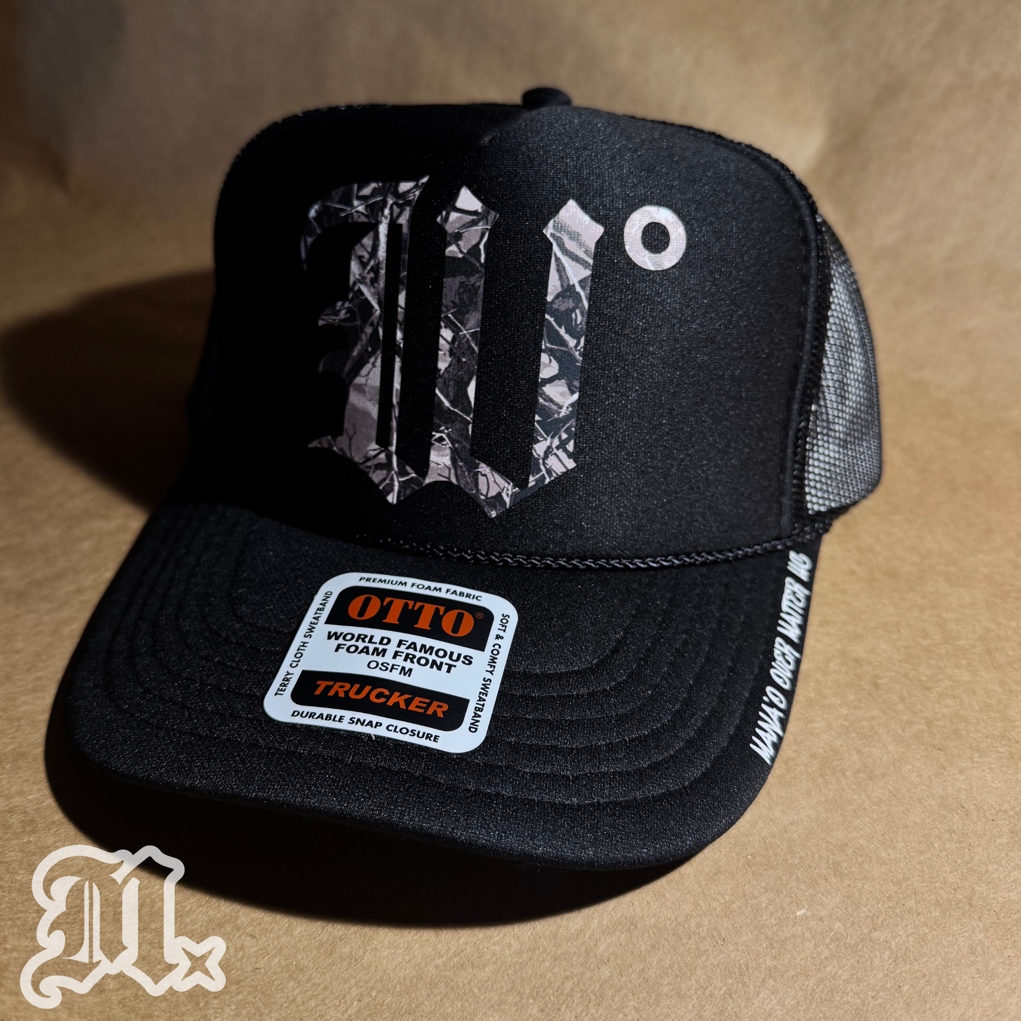 W° TRUCKER HAT