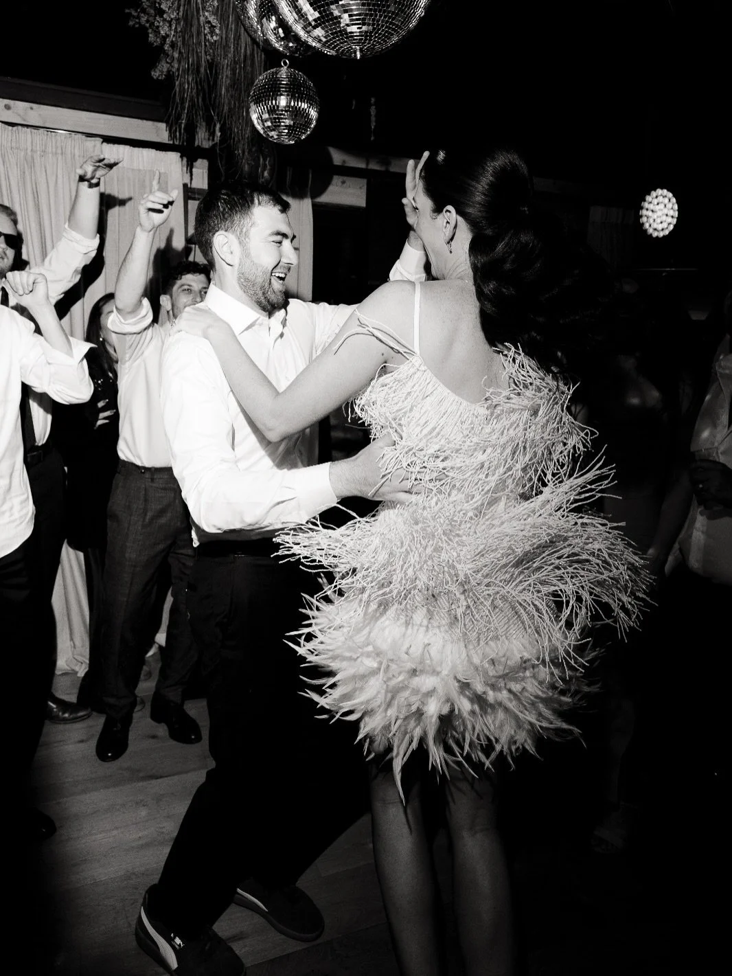 Love. Music. Dance. 🖤

@cleya.asulon 
@prune_wedding 
@alpagamegeve 
@beaumierhotels 
@mgbilby &amp; @mr.bresident 

#prestevent #alpswedding #wedding&nbsp; #megeve #weddingparty