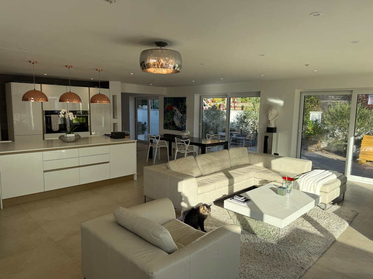 sc_livingroom2.jpg