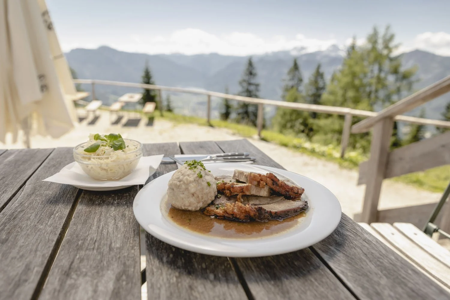 schweinsbraten-katrin-berggasthof.jpg