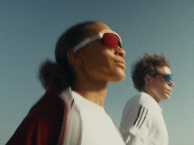 Oakley - That's What I Like-high copie.gif