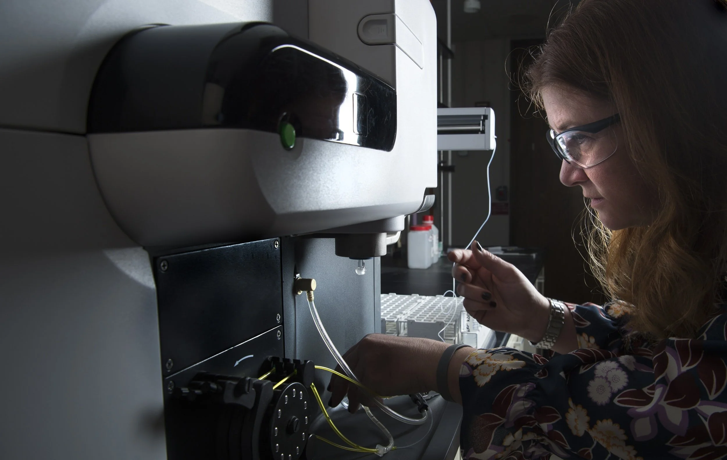 Drug Repurposing Prediction Using AI and SARS-CoV-2 High-Content Imaging Screening Data