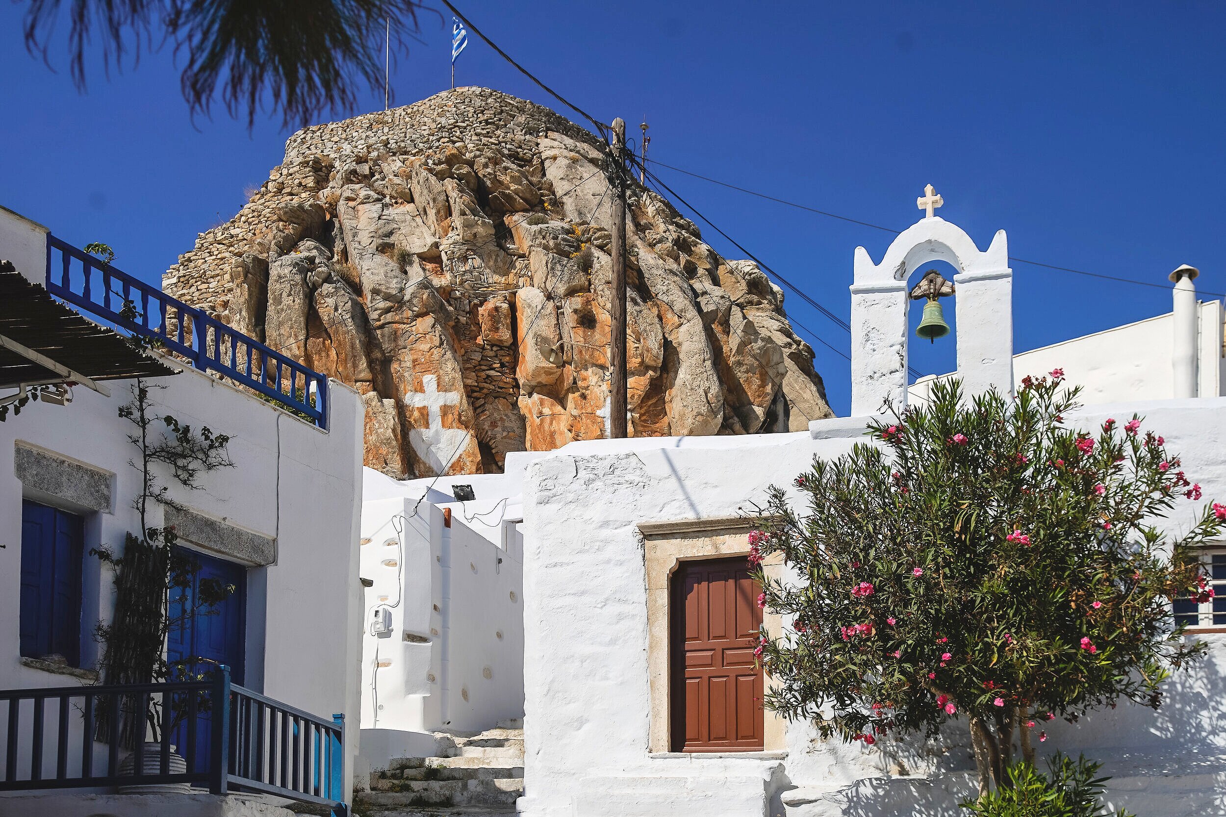 Amorgos, 阿莫爾戈斯島,The best Greek islands to visit in 2021, Greek islands that promise unforgettable holidays. Discover them! Greek islands best attractions, best beaches, where to visit, Which is the most beautiful island in Greece? the most picturesqu