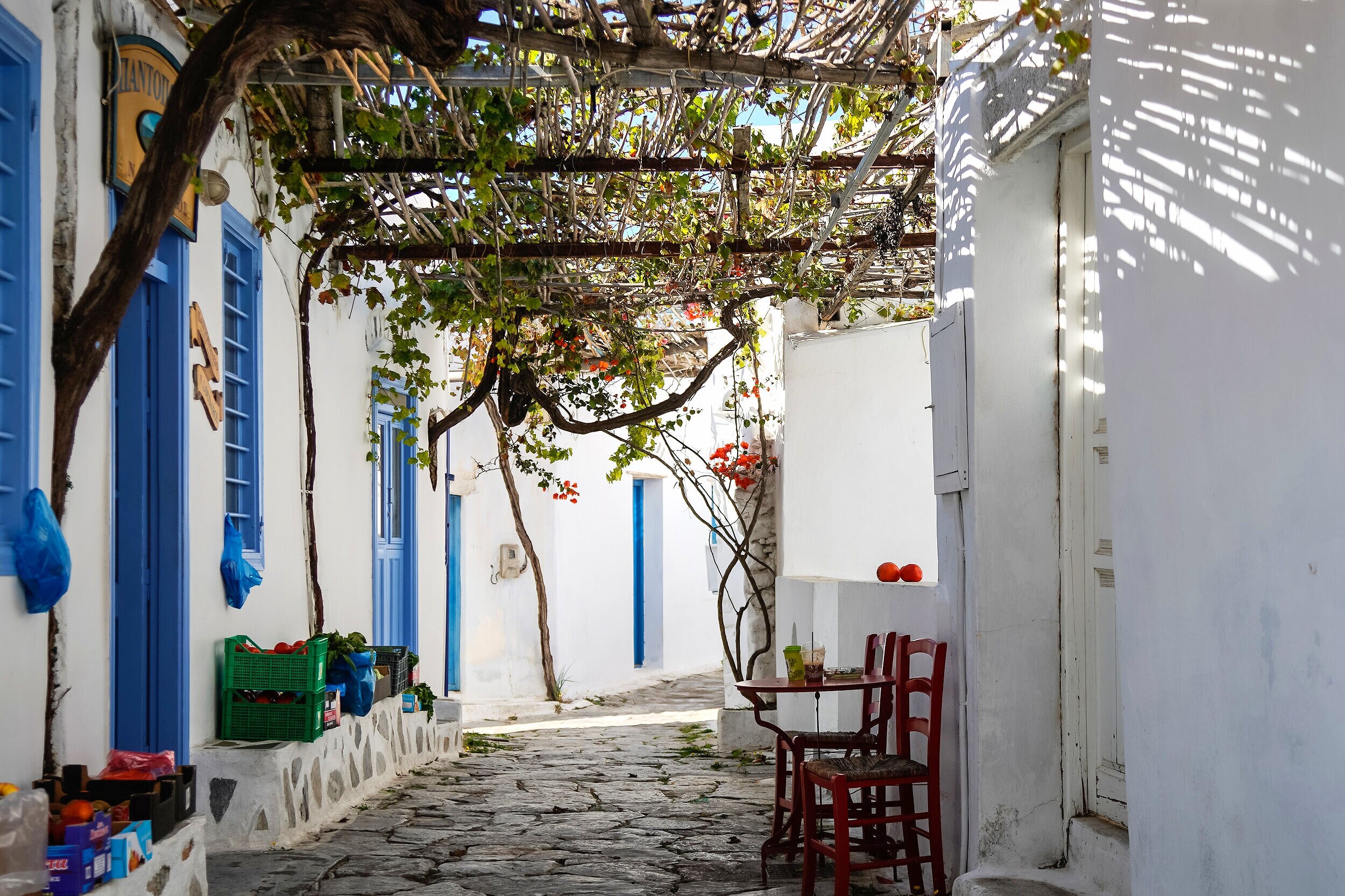 Amorgos, 阿莫爾戈斯島,The best Greek islands to visit in 2021, Greek islands that promise unforgettable holidays. Discover them! Greek islands best attractions, best beaches, where to visit, Which is the most beautiful island in Greece? the most picturesqu