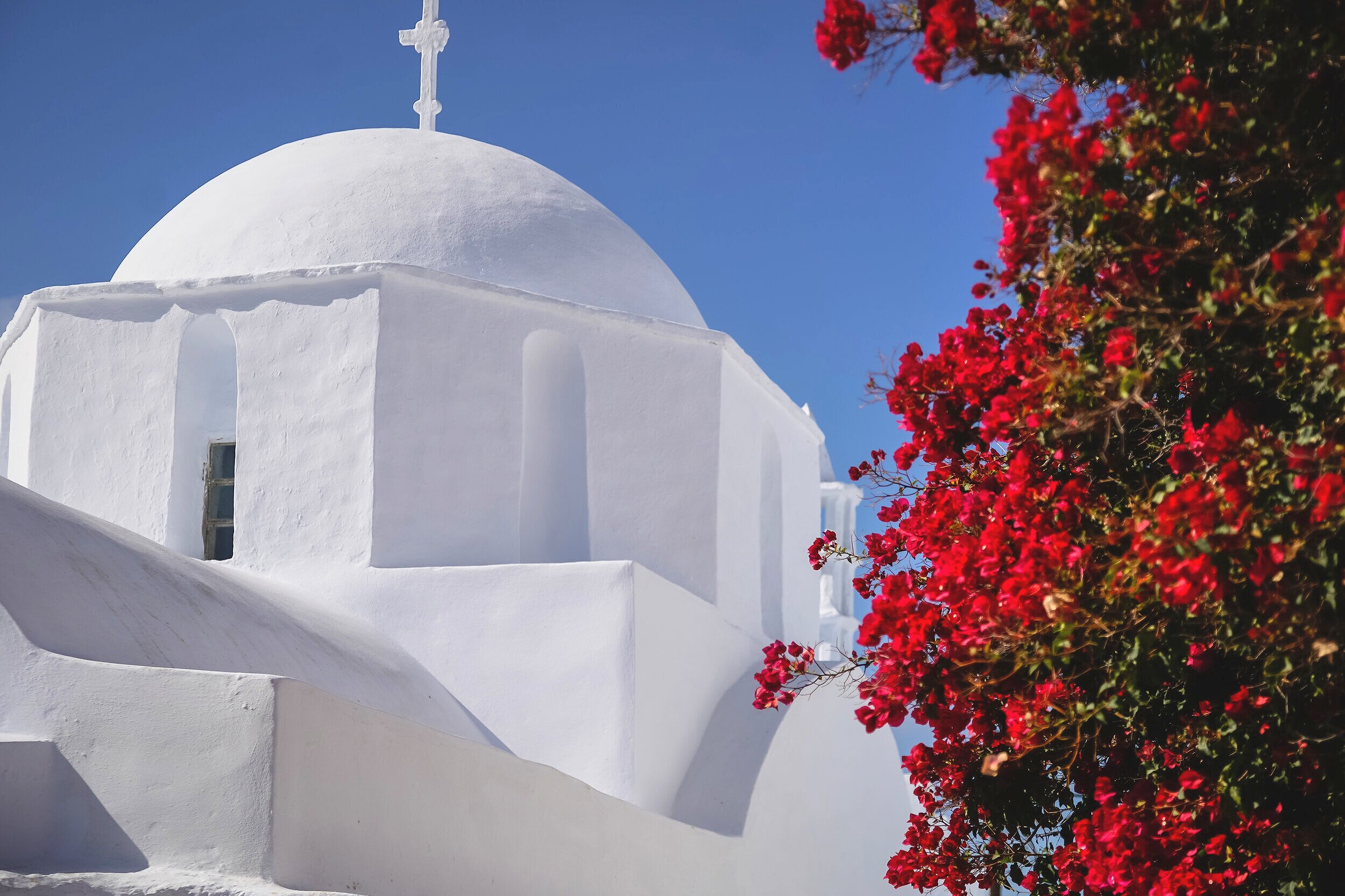 Amorgos, 阿莫爾戈斯島,The best Greek islands to visit in 2021, Greek islands that promise unforgettable holidays. Discover them! Greek islands best attractions, best beaches, where to visit, Which is the most beautiful island in Greece? the most picturesqu