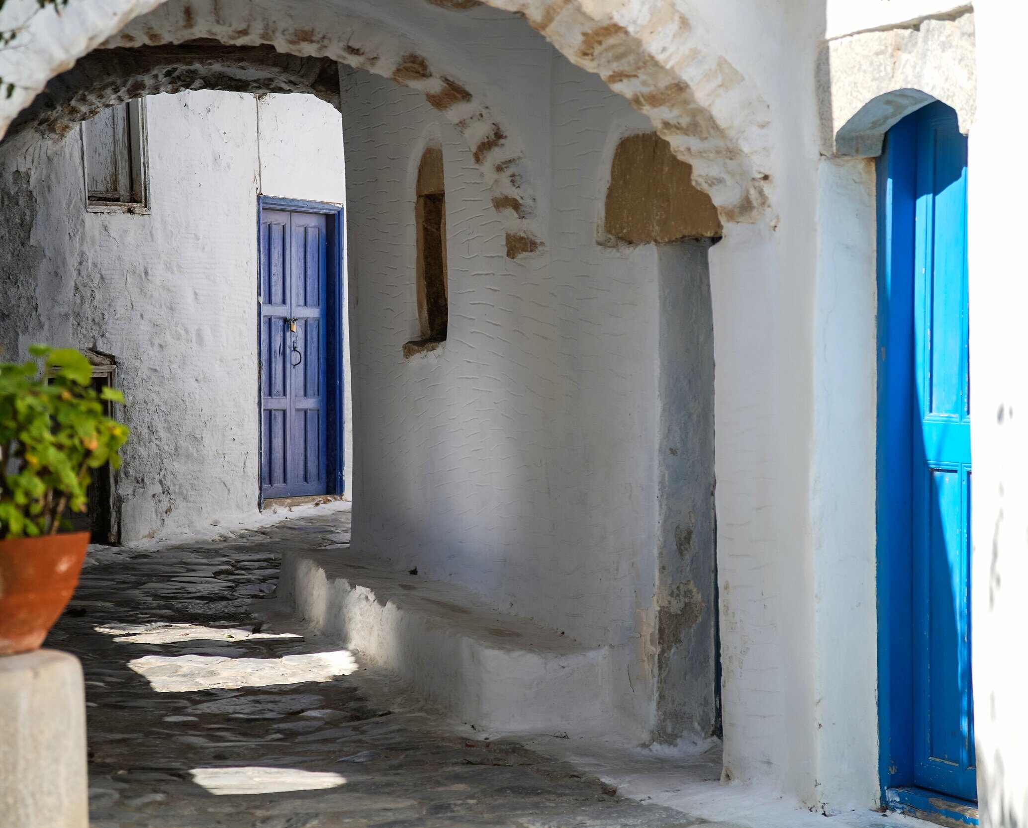 Amorgos, 阿莫爾戈斯島,The best Greek islands to visit in 2021, Greek islands that promise unforgettable holidays. Discover them! Greek islands best attractions, best beaches, where to visit, Which is the most beautiful island in Greece? the most picturesqu