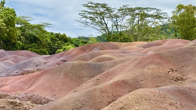 模里西斯旅遊全攻略：必訪景點 Top 5、3–5 天行程、餐廳推薦與專業攝影秘訣  Mauritius Travel Guide — Top 5 Attractions, 3–5 Day Itineraries, Best Restaurants &amp; Pro Photography Tips