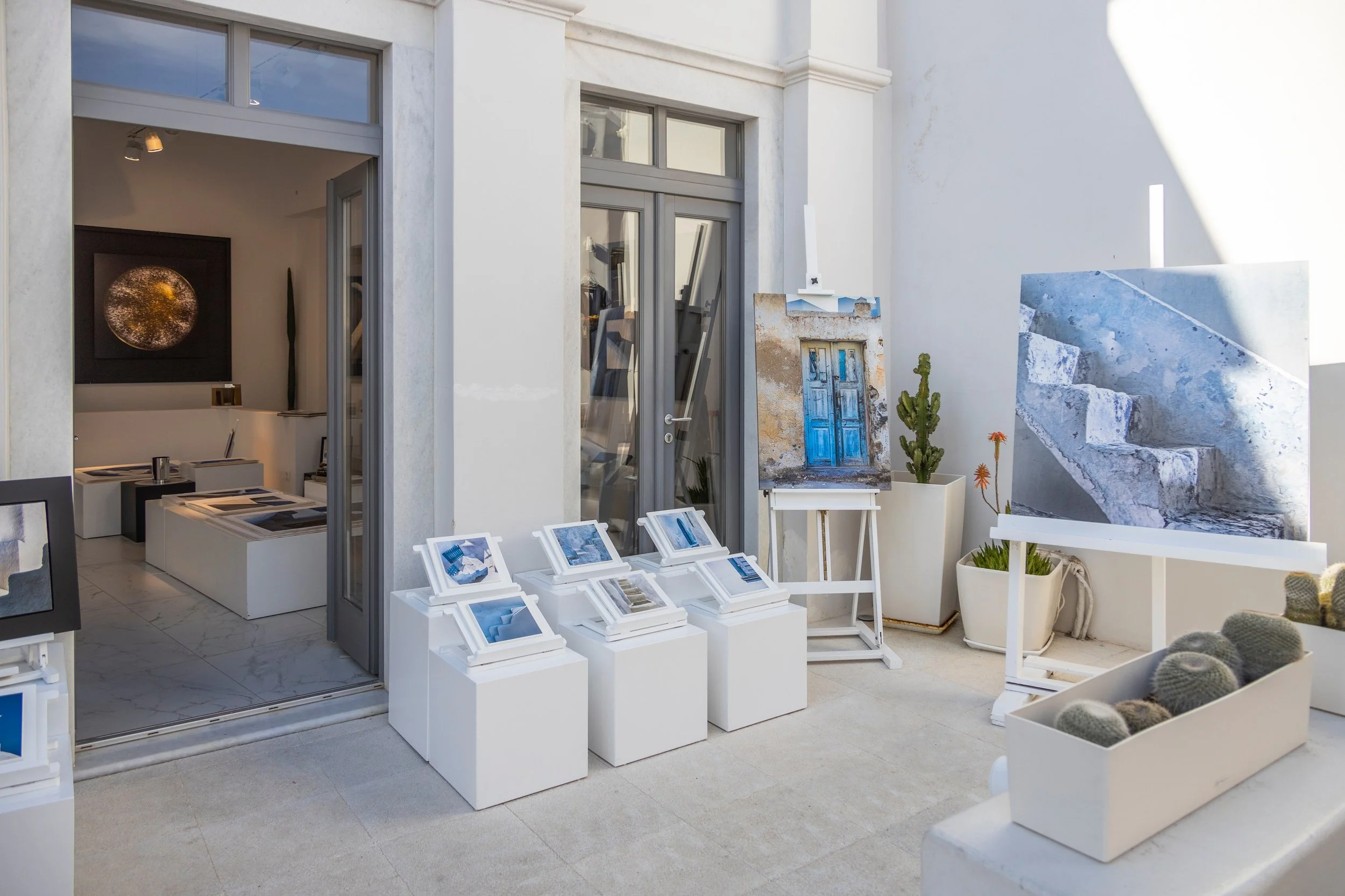 Karma Greek Restaurant 的菜單展現多款希臘風味料理，適合正在搜尋 Oia 餐廳、Santorini 美食及傳統希臘菜推薦的旅客