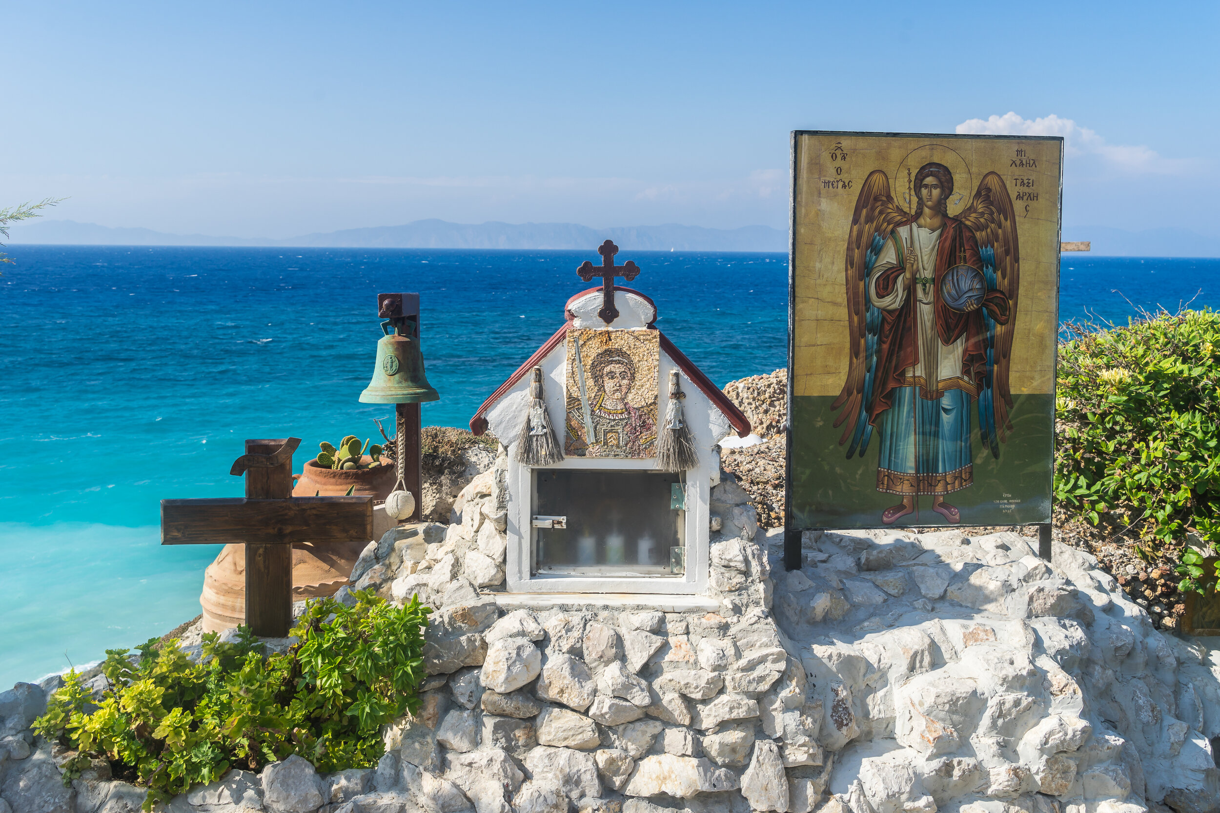 Rhodes, 羅德島,The best Greek islands to visit in 2021, Greek islands that promise unforgettable holidays. Discover them! Greek islands best attractions, best beaches, where to visit, Which is the most beautiful island in Greece? the most picturesque Gr