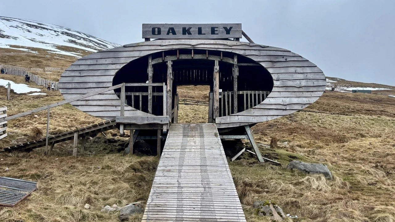 福特威廉高地小鎮街景，是蘇格蘭高地旅遊、登山活動及前往格倫芬南的熱門停留地