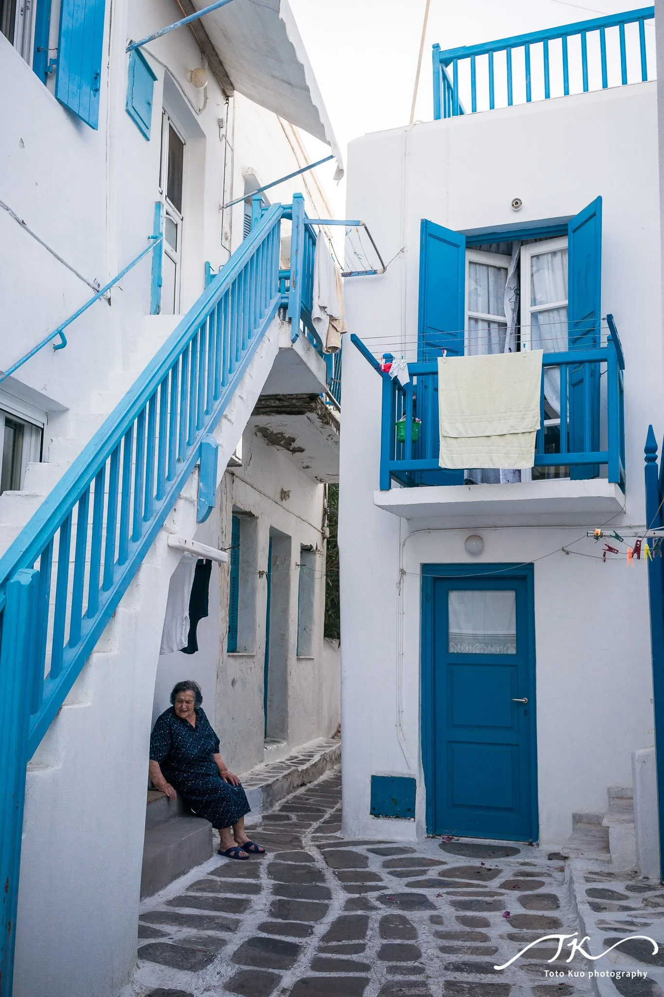 Printable shot list and itinerary pack for Mykonos photographers, featuring Top 5 must-shoot locations, 3–5 day schedules, restaurant stops and pro photography tips to maximize results.
