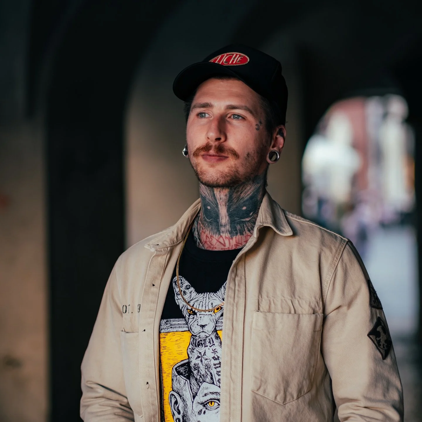 Bye 2025✌🏻
I lifted. I ate. I laughed. I taught. I loved. I made art. I&rsquo;ve been in a magazine. I acted a little. I traveled. I made more art. I&rsquo;ve had more fun. I showcased my art. I sold my art. I got more tattoos. I pet animals. I&rsqu