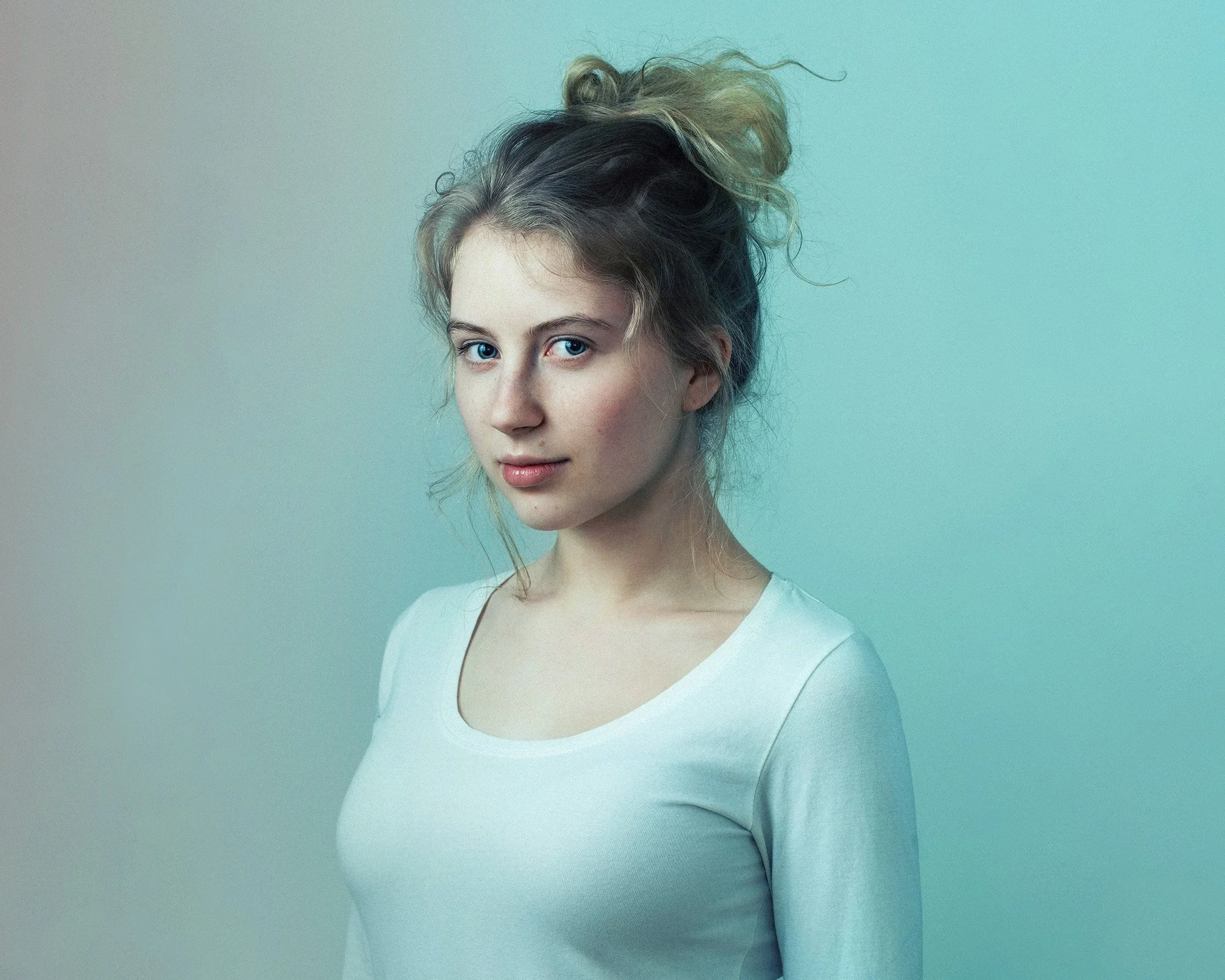 Briana+Belle+-+Websize cropy.jpg