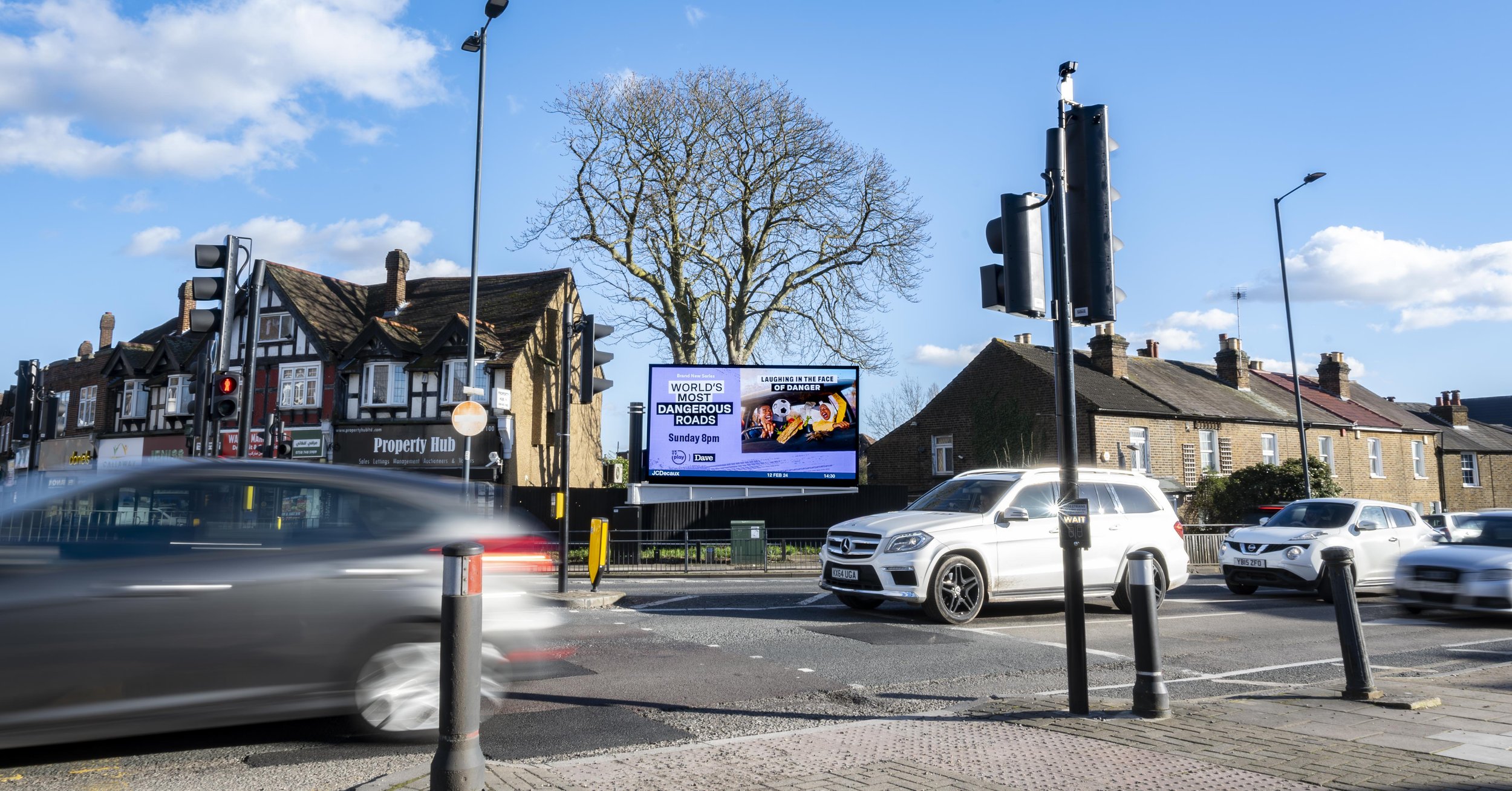 1869 UK TV DAVE February 2024 A404- WATFORD RD - EAST LANE - WEMBLEY HA0 3HS 1234930883 ©V2F-240212-1.jpg