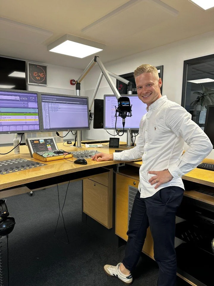 🎙️ Live aus dem Studio von @antenne_duesseldorf 

Letzte Woche durfte ich als Steuerberater ein kurzes Interview zum Thema Einkommensteuererkl&auml;rung 2024 geben &ndash; mit Fokus auf die Abgabefrist am 31.07.2025 und ein paar praktische Tipps &am