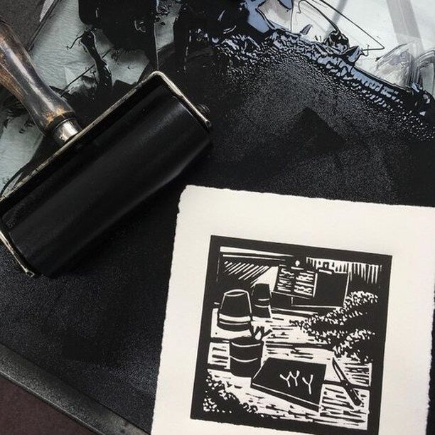 Are you interested in printmaking? If so, we have an amazing print room available to hire at Rye Creative Centre, equipped with a Rochat press, for monoprinting, dry point etching, collagraphy and solar plate etching.

We are offering a 3 hour sessio