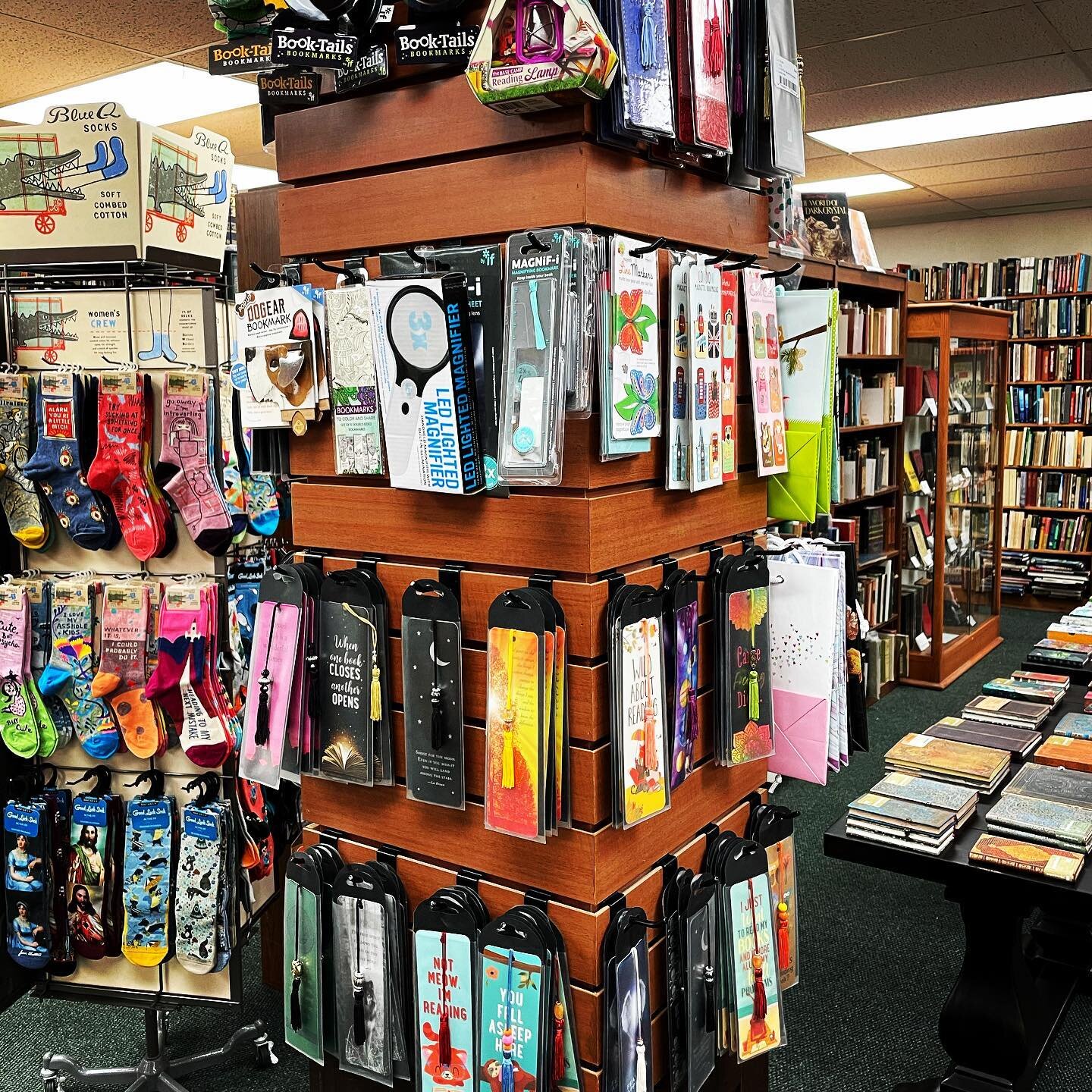 Bookmarks. Socks. Book bags. #coasbookstore 🤩📚🛍 🧦 #beautifulsaturday☀️ #farmersmarketdaysarethebestdays  #books #funday