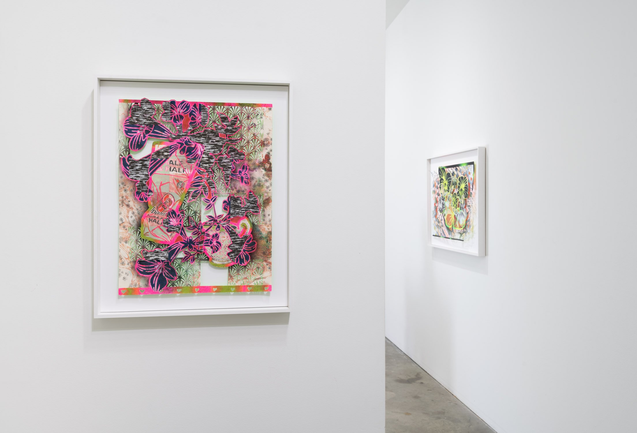 To dog a portal, 2022, exhibition installation view