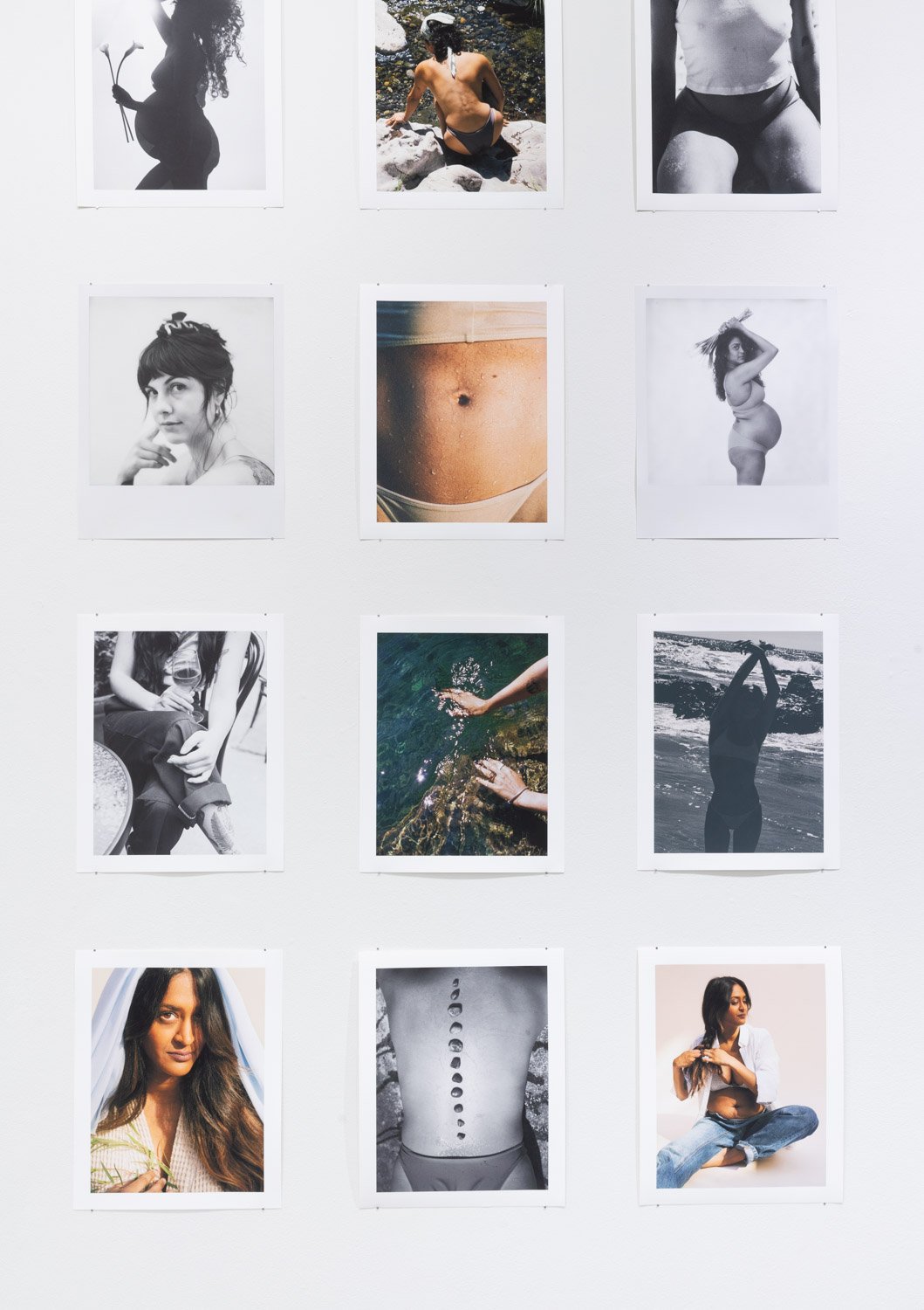 Mujer, 2022, exhibition installation view