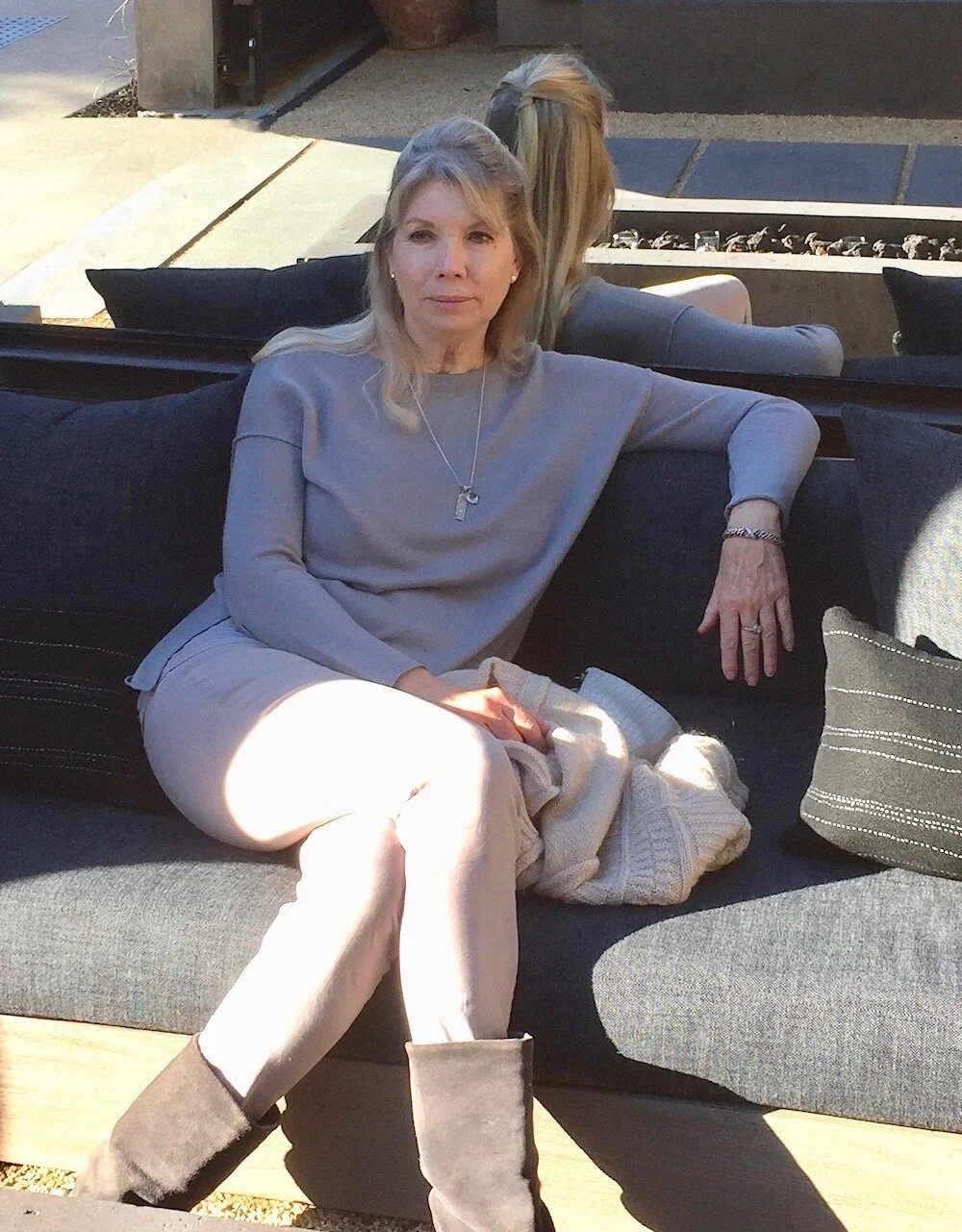 Angelica RH MOM took web.jpg