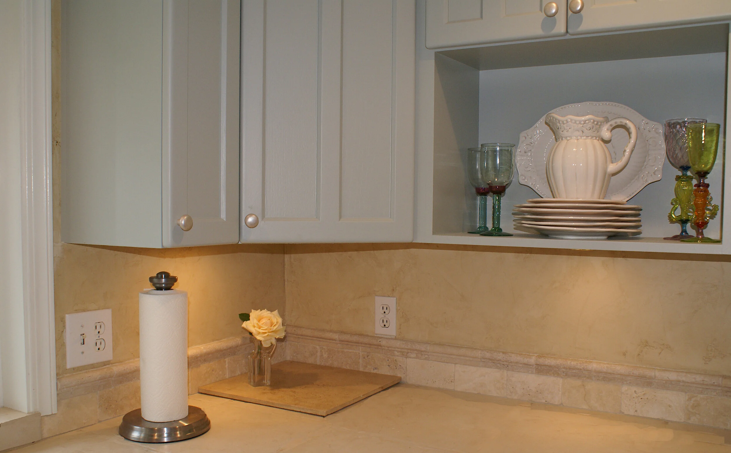 LInda and David kitchen redo walls cabinets.JPG