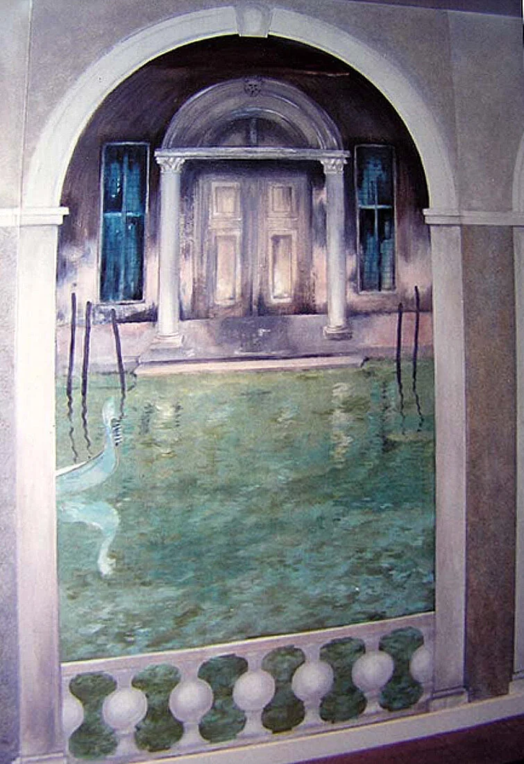 Mural Bobbe Venice lg but not as focused.jpg