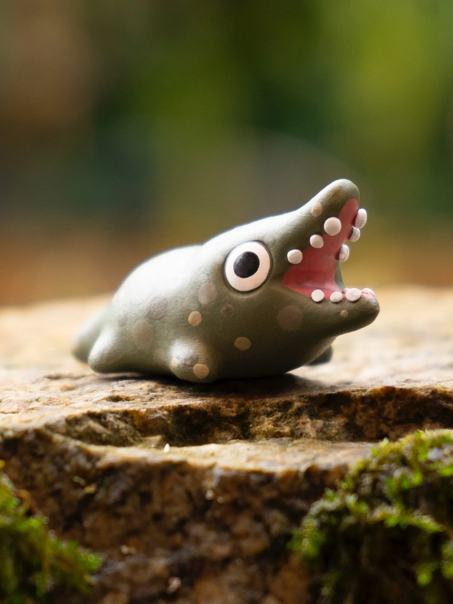 EDIT: shop update is now live! 💕
crocs 🐊
shop update is in about 30 minutes! (7PM CET). check out my stories for previews~
.
#crocodile #polymerclay #fimoprofessional #originalsculpture #animalsculpture