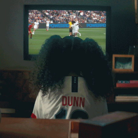 Portfolio_MakingofaChampion_IGCarousel_1x1_Square_file01_NoAudio.gif