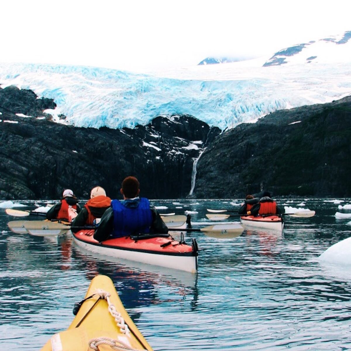 Join us in Alaska this summer for a 21 day service and adventure program. Kayak, hike, bike, and explore Tony Knowles Coastal Trail, Chilkat Peninsula, Denali State Park, and so much more!

#therlt #theroadlesstraveled #lifechangingtravel #rltsummer2