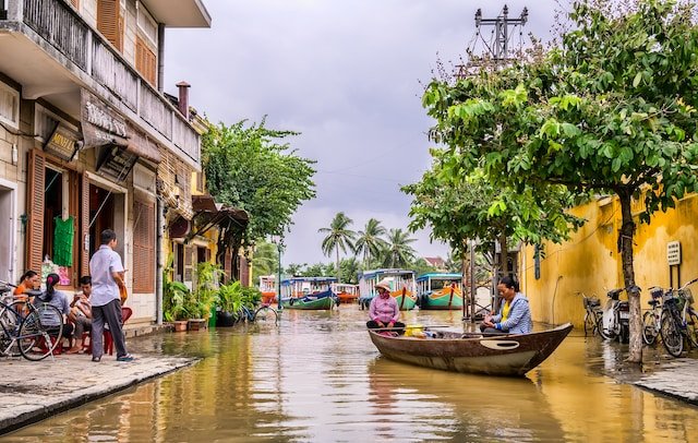 VIETNAM, CAMBODIA, & LAOS: JOURNEY THROUGH ASIA