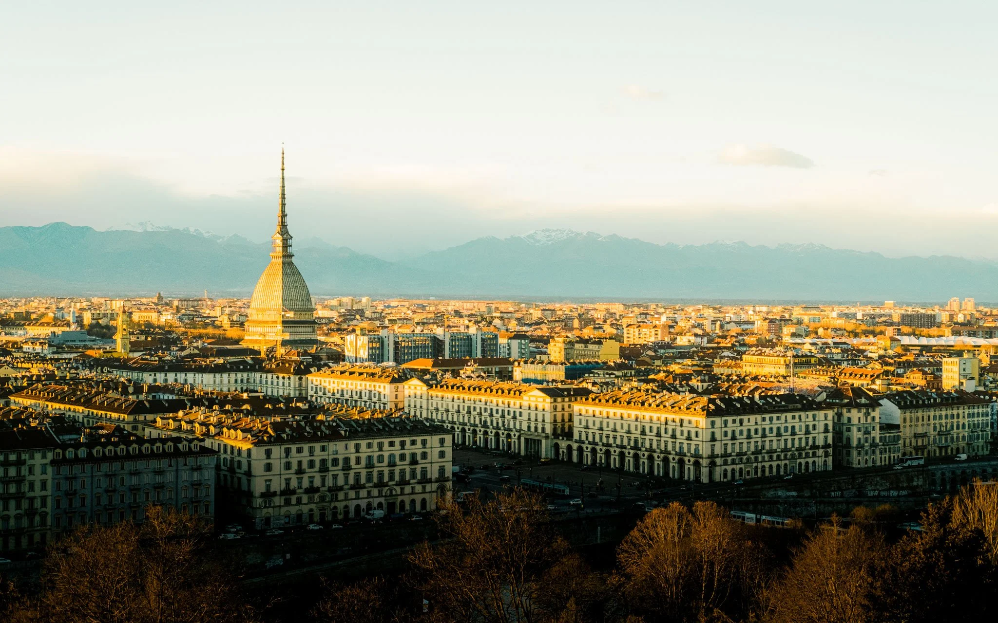  Turin, Italy 