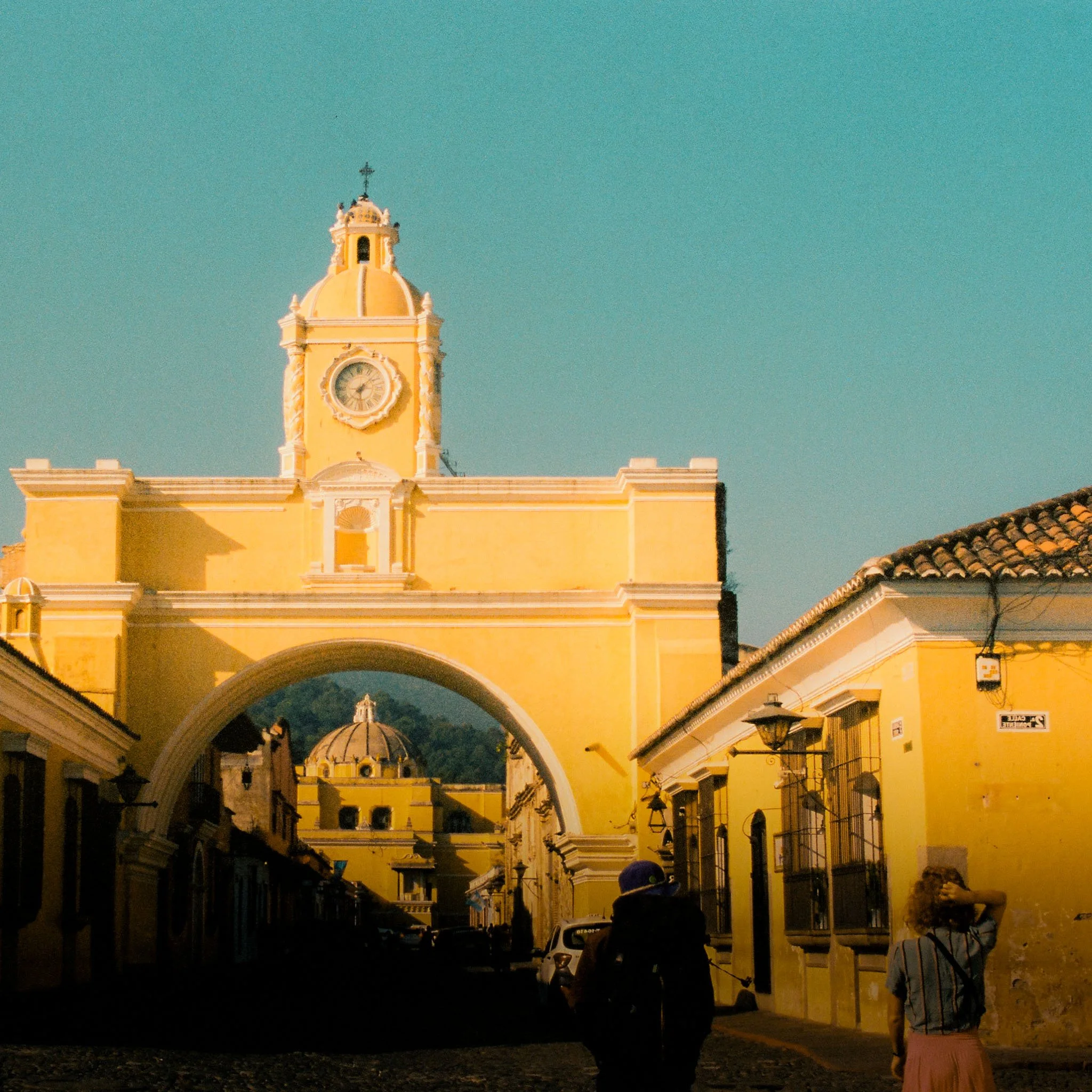 Day 1: Arrive and Explore La Zona Colonia