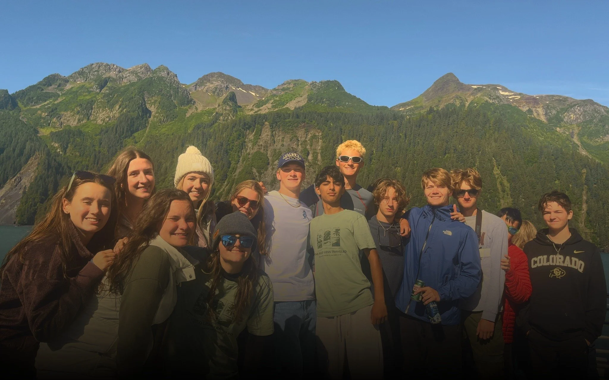  Exploring Kenai Fjords National Park by boat with your new friends. 