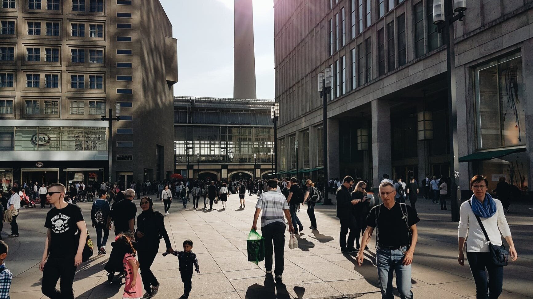 crowded+street.jpg