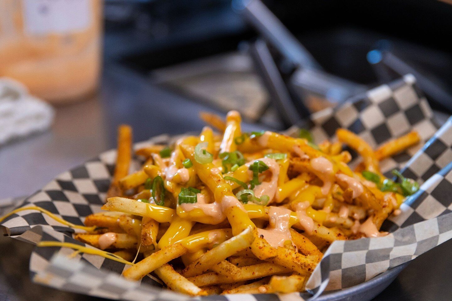 Life is a combination of fries and toppings. Right?! 🤔😝