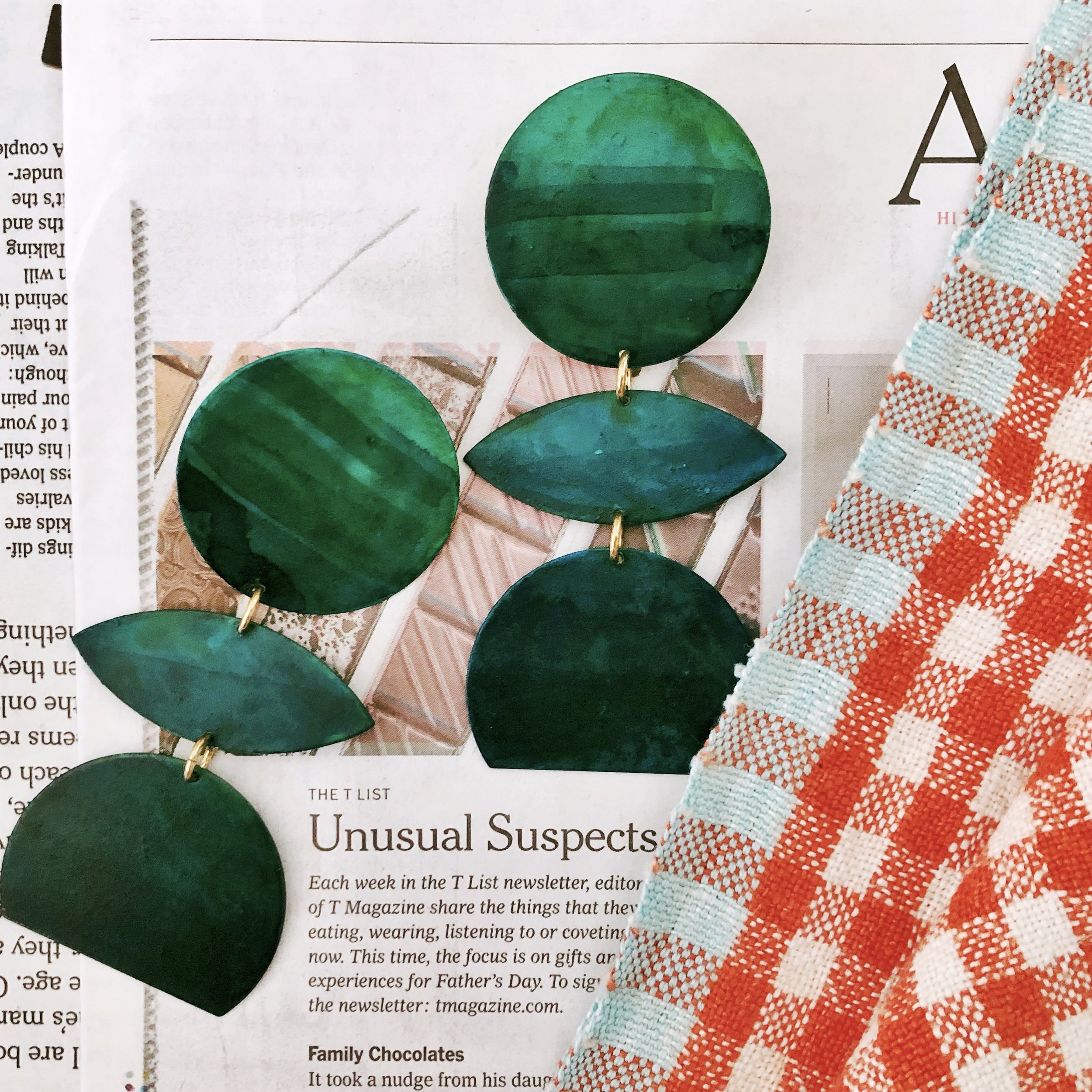 2022-06-23 Earrings Emerald Green.jpg