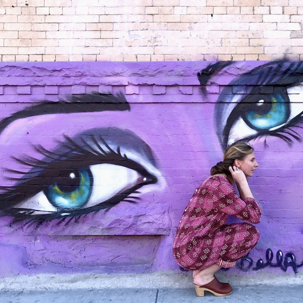 2017-09-18 Ace Jig Jumpsuit Mural Eyes.JPG